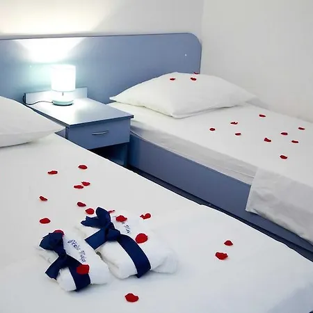 Pcelica Maja Apartmán *